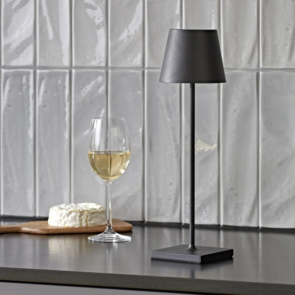 PAULA - Cordless elegant table lamp